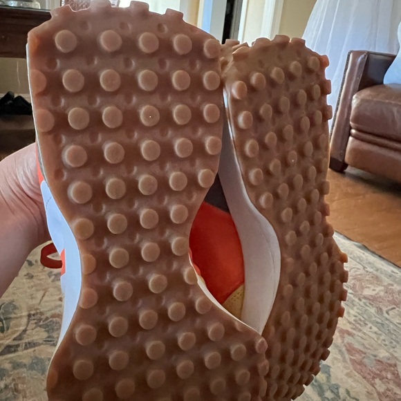 New balance 327. Unisex size 8 . Great fall colers - Picture 5 of 6